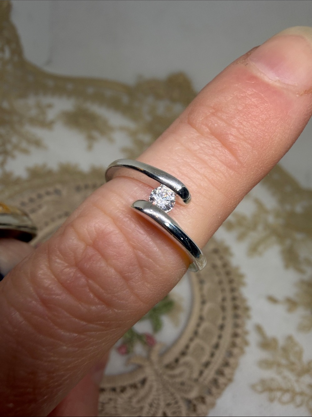 925 Sterling Silver 0.3ct Moissanite Floating Solitaire Ring Sz 6 Old Hollywood